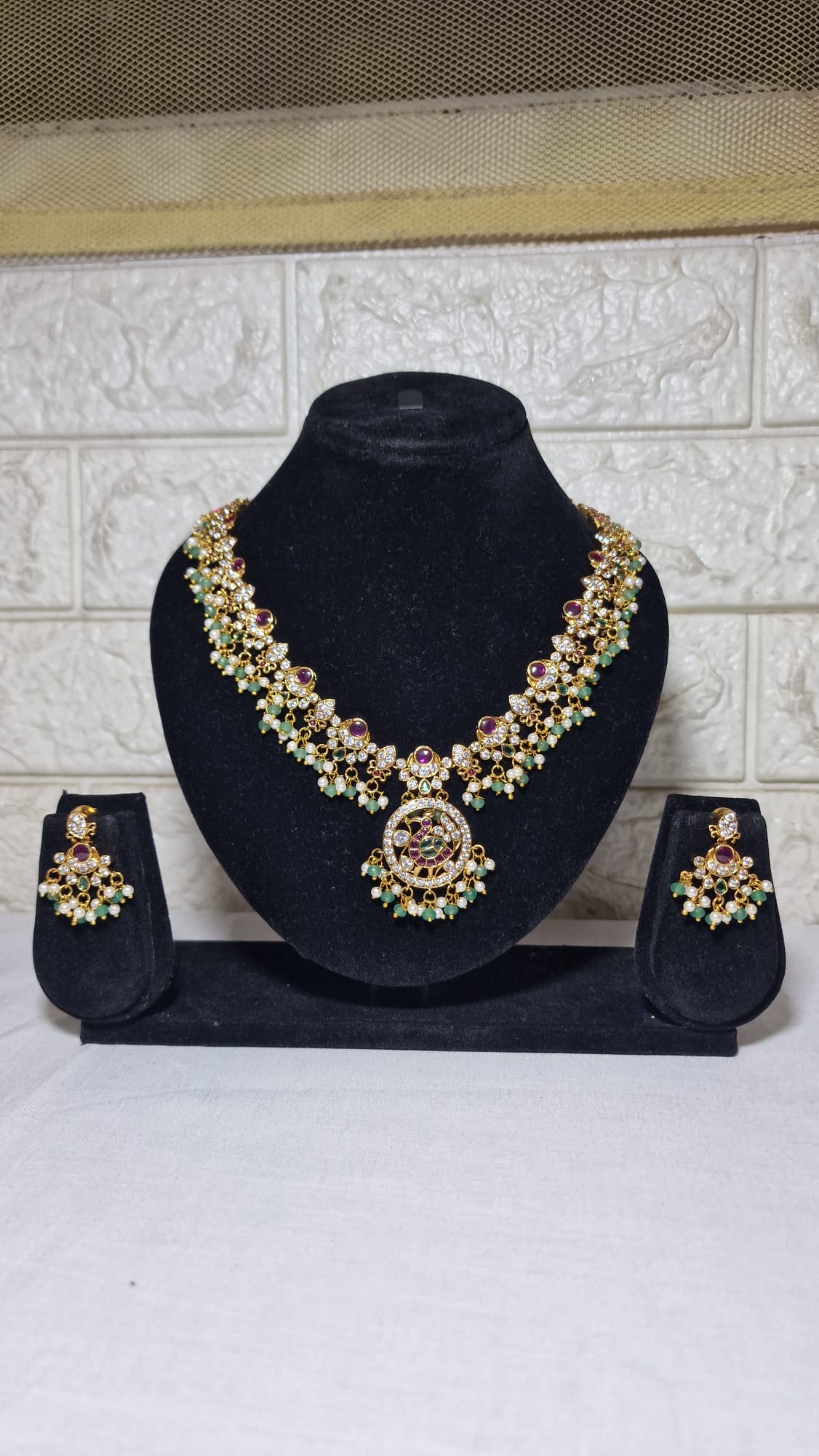 Magenta floral necklace